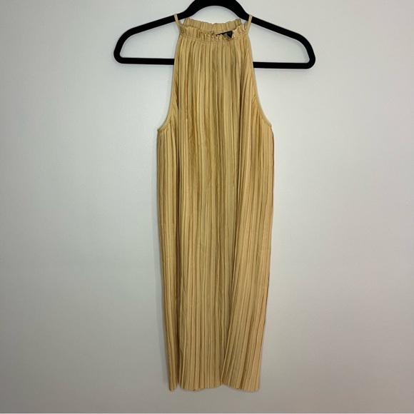 Banana Republic NWT Yellow Pleated Mini Dress Halter Neck - Picture 2 of 11